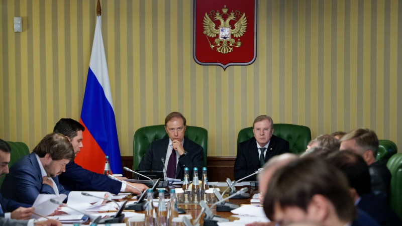 В ПРАВИТЕЛЬСТВЕ СОСТОЯЛОСЬ СОВЕЩАНИЕ ПО РЕАЛИЗАЦИИ ПРОГРАММЫ ЛЬГОТНОГО ЛИЗИНГА ГРАЖДАНСКИХ СУДОВ И МЕРАМ СТИМУЛИРОВАНИЯ ОБНОВЛЕНИЯ ФЛОТА